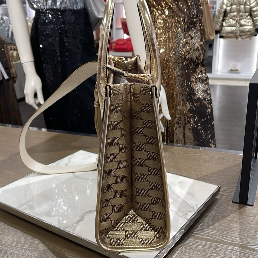 Michael Kors Medium Mirella EW Tote Bag Crossbody Shoulder Handbag NWT - Picture 5 of 16